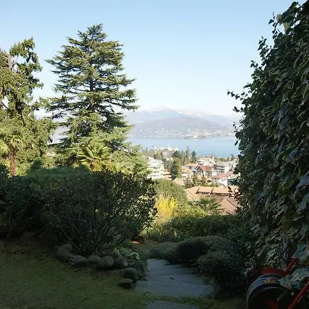 Van Gogh Vincent Apartment Stresa